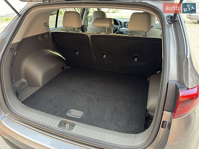 Внедорожник / Кроссовер Kia Sportage 2018 в Киеве