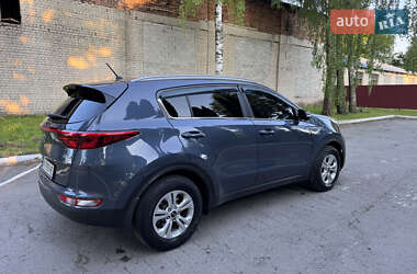 Внедорожник / Кроссовер Kia Sportage 2017 в 