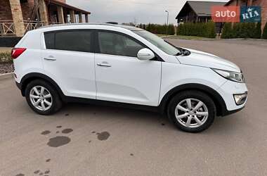 Позашляховик / Кросовер Kia Sportage 2013 в 