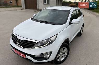 Внедорожник / Кроссовер Kia Sportage 2011 в 