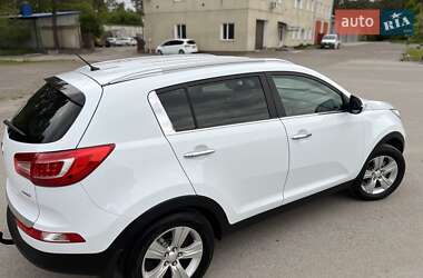 Внедорожник / Кроссовер Kia Sportage 2011 в 