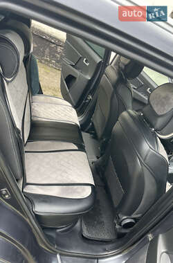 Внедорожник / Кроссовер Kia Sportage 2012 в 