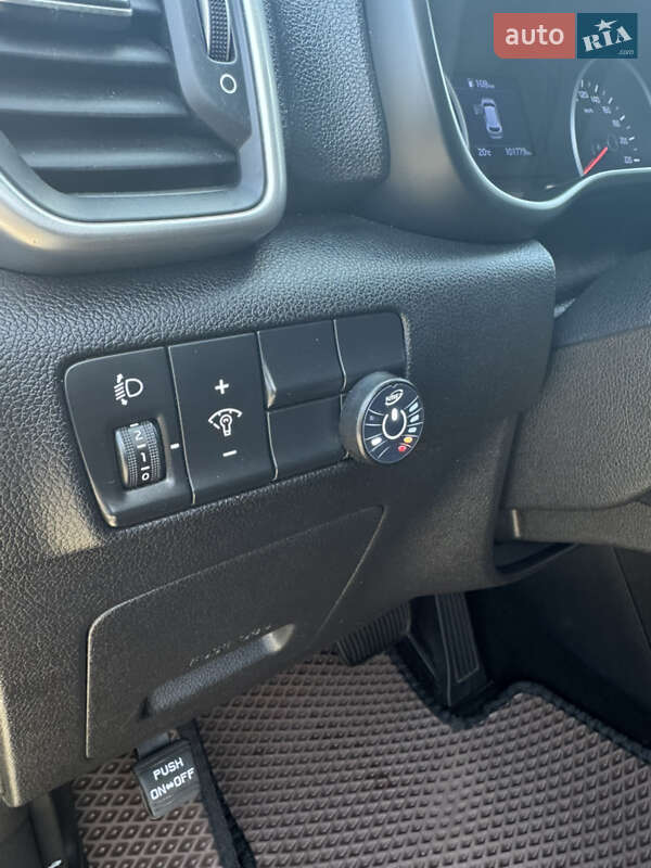 Внедорожник / Кроссовер Kia Sportage 2019 в Кропивницком