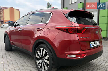 Внедорожник / Кроссовер Kia Sportage 2016 в 
