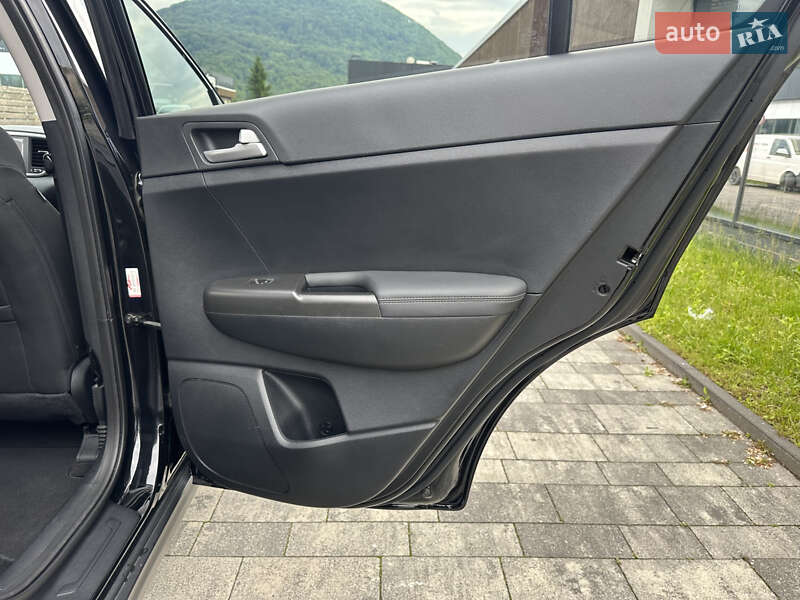 Внедорожник / Кроссовер Kia Sportage 2020 в Тячеве