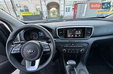 Внедорожник / Кроссовер Kia Sportage 2019 в 