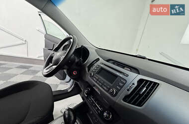 Внедорожник / Кроссовер Kia Sportage 2015 в 