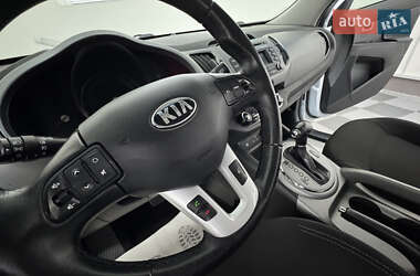 Внедорожник / Кроссовер Kia Sportage 2015 в 