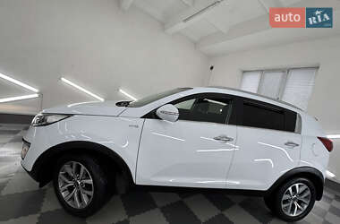 Внедорожник / Кроссовер Kia Sportage 2015 в 