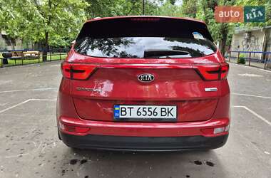 Внедорожник / Кроссовер Kia Sportage 2017 в 