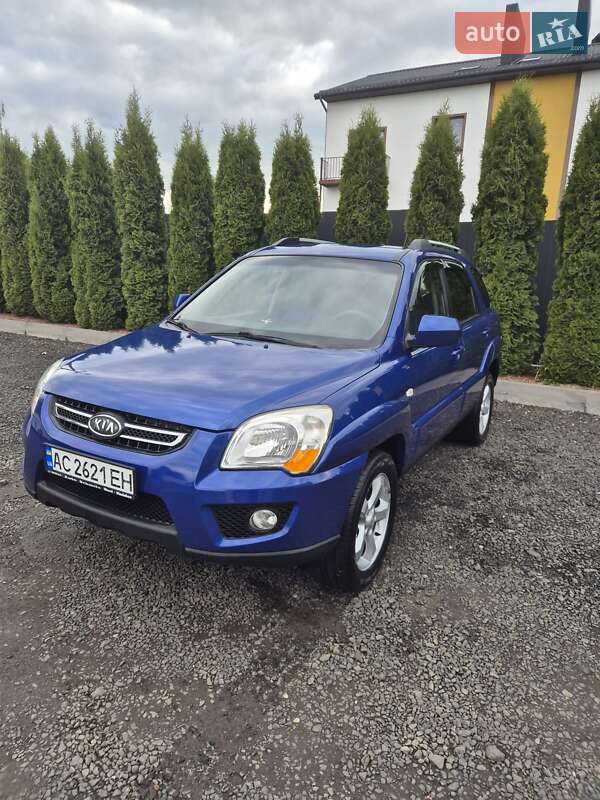 Внедорожник / Кроссовер Kia Sportage 2009 в 