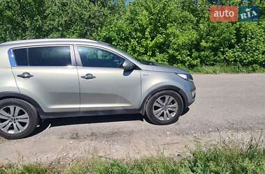 Позашляховик / Кросовер Kia Sportage 2012 в 