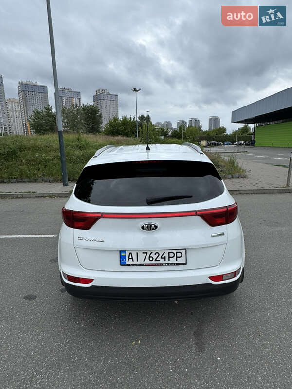 Внедорожник / Кроссовер Kia Sportage 2017 в Киеве