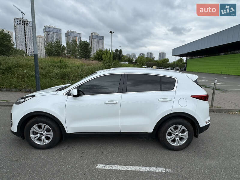 Внедорожник / Кроссовер Kia Sportage 2017 в Киеве