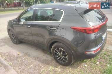 Внедорожник / Кроссовер Kia Sportage 2017 в 