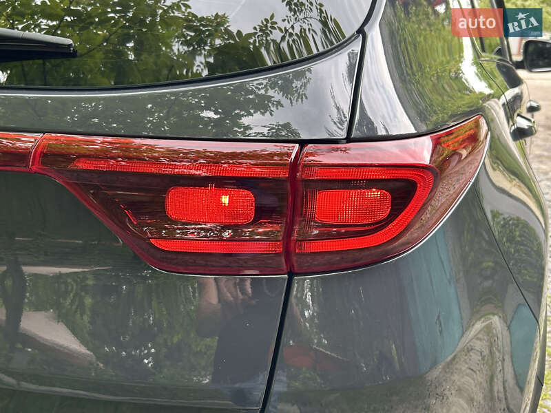 Позашляховик / Кросовер Kia Sportage 2020 в Львові