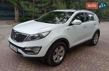 Внедорожник / Кроссовер Kia Sportage 2011 в Запорожье