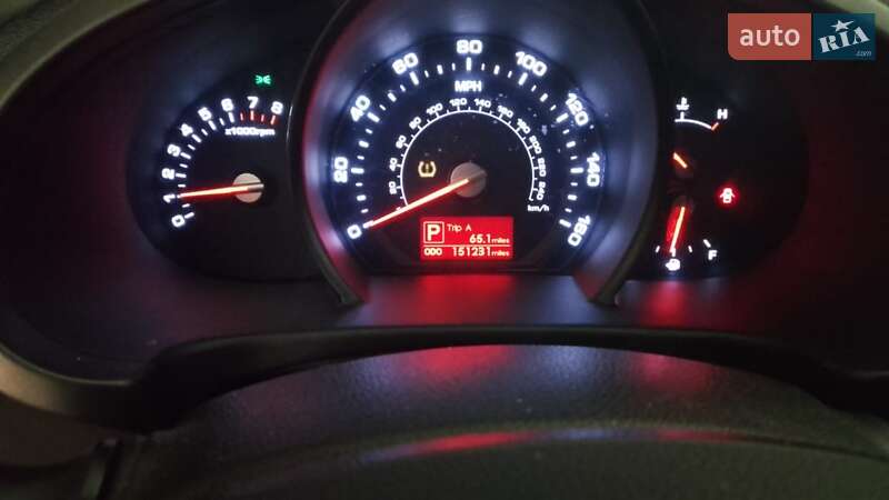 Позашляховик / Кросовер Kia Sportage 2013 в Харкові