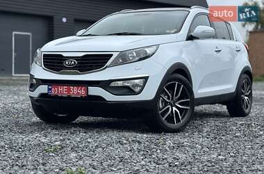 Внедорожник / Кроссовер Kia Sportage 2012 в Шепетовке