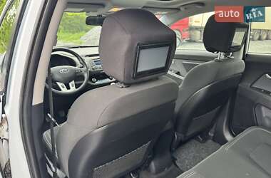 Внедорожник / Кроссовер Kia Sportage 2012 в 