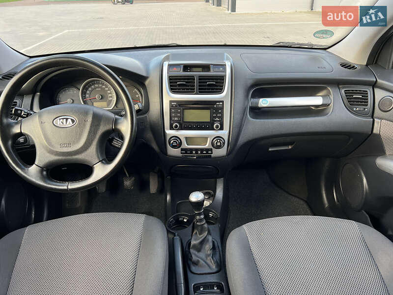 Внедорожник / Кроссовер Kia Sportage 2009 в Бершади