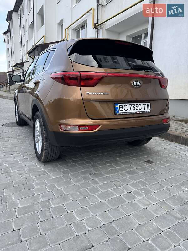 Внедорожник / Кроссовер Kia Sportage 2017 в Львове