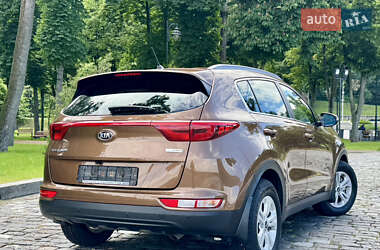 Позашляховик / Кросовер Kia Sportage 2017 в 