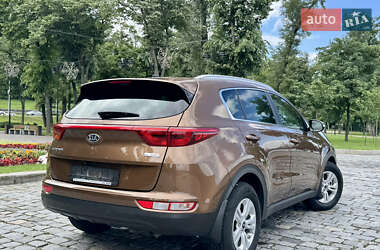 Позашляховик / Кросовер Kia Sportage 2017 в 