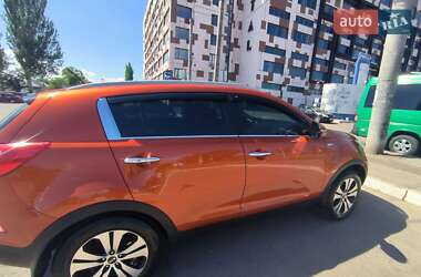 Внедорожник / Кроссовер Kia Sportage 2011 в 