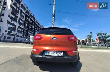 Внедорожник / Кроссовер Kia Sportage 2011 в 