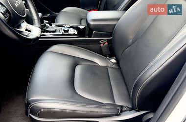 Внедорожник / Кроссовер Kia Sportage 2022 в 