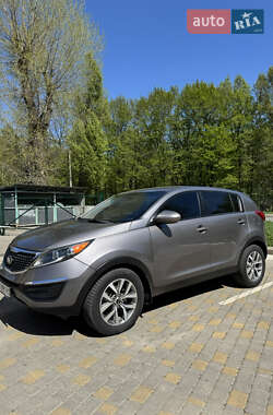 Внедорожник / Кроссовер Kia Sportage 2013 в 
