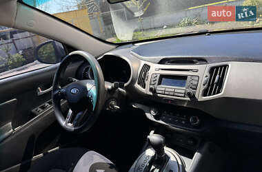 Внедорожник / Кроссовер Kia Sportage 2013 в 