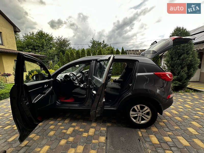 Внедорожник / Кроссовер Kia Sportage 2013 в Запорожье