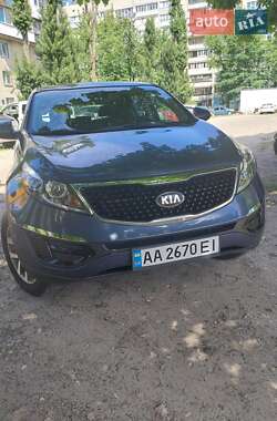Внедорожник / Кроссовер Kia Sportage 2015 в Киеве