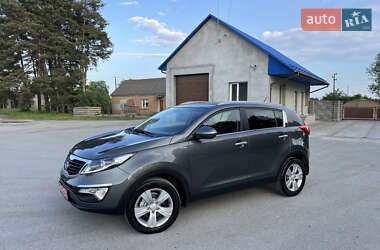 Внедорожник / Кроссовер Kia Sportage 2011 в 