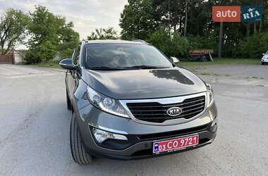Внедорожник / Кроссовер Kia Sportage 2011 в 