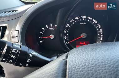 Внедорожник / Кроссовер Kia Sportage 2011 в 