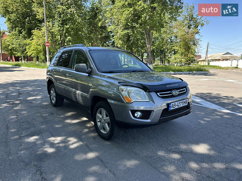 Позашляховик / Кросовер Kia Sportage 2009 в Вінниці