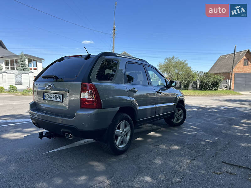 Позашляховик / Кросовер Kia Sportage 2009 в Вінниці