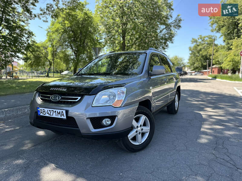 Позашляховик / Кросовер Kia Sportage 2009 в Вінниці