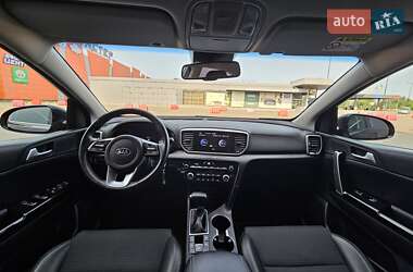 Позашляховик / Кросовер Kia Sportage 2021 в 
