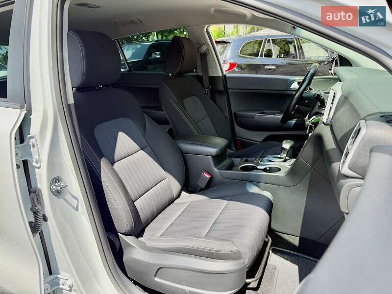 Внедорожник / Кроссовер Kia Sportage 2020 в Харькове