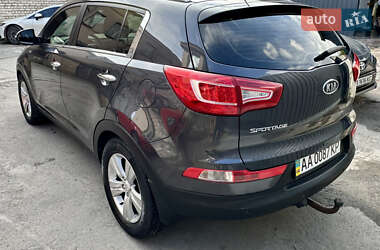 Позашляховик / Кросовер Kia Sportage 2012 в 