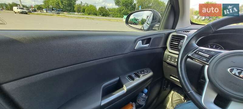 Внедорожник / Кроссовер Kia Sportage 2021 в Павлограде