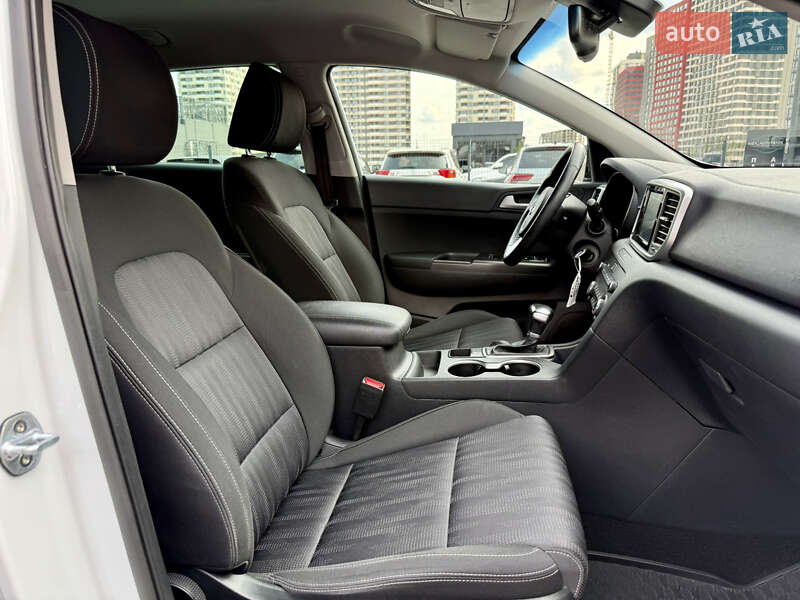 Внедорожник / Кроссовер Kia Sportage 2019 в Киеве