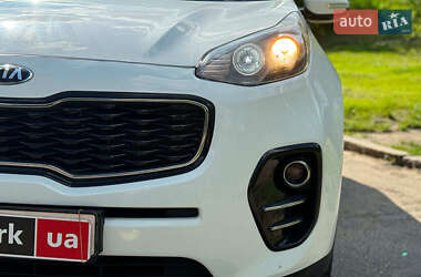Позашляховик / Кросовер Kia Sportage 2015 в 