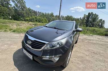 Позашляховик / Кросовер Kia Sportage 2013 в Ірпені