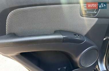 Позашляховик / Кросовер Kia Sportage 2008 в 