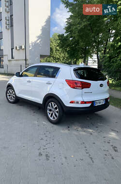 Внедорожник / Кроссовер Kia Sportage 2014 в 